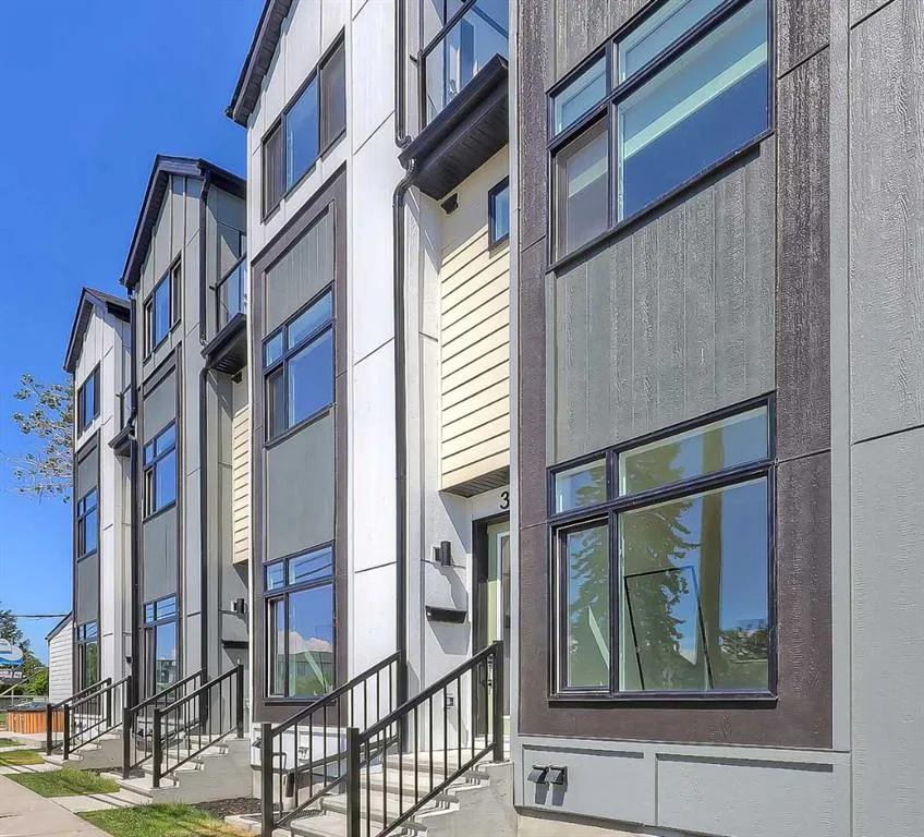 Street-facing exterior of the Renfrew townhome row